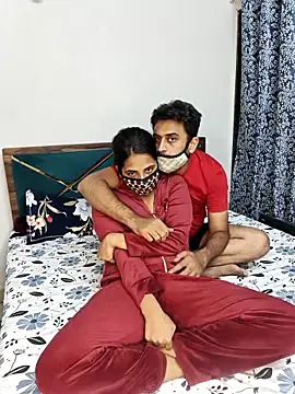 ITZ_GURU's Live XXX Chat