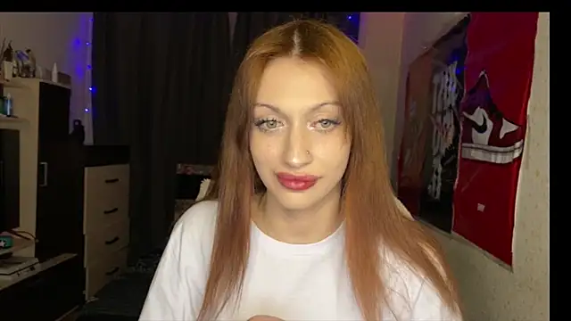 Chat XXX en directo de Amalia_Draki