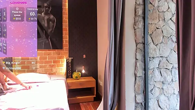 AlessandraMoss1's Live XXX Chat