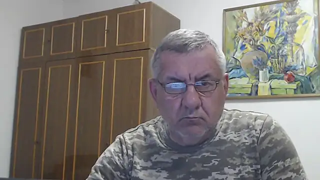 XXX chat uživo modela machomale3