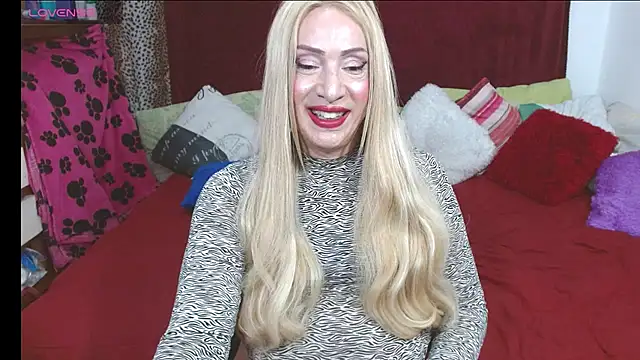 elena_evans webcam show