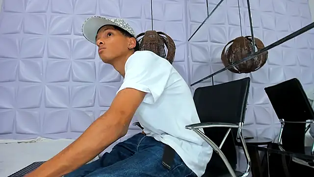 AndySinss élő XXX-chatje