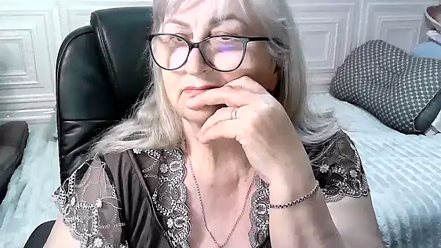 LolkaAlyss' Webcam Show