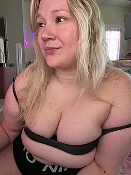 PiggyRose's Webcam Show