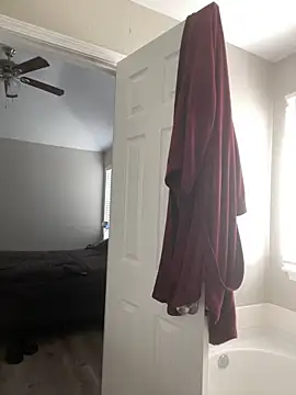 Fathero1time Chat XXX in diretta