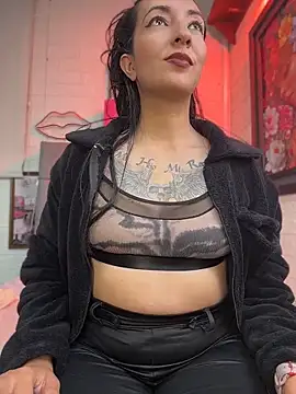 Chat +18 de SALOME_KORLAND ao vivo