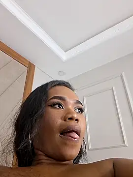 CharlotteMonrroe's Live XXX Chat