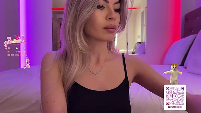 Chatroom XXX en direct de Natalimuur