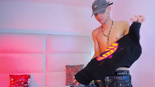 Czat XXX na żywo – your_d0ll1