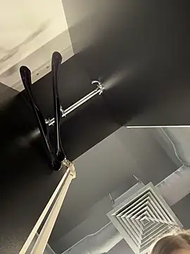 Czat XXX na żywo – Risky_Mia69