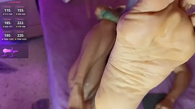 Evangelyne_1's Live XXX Chat