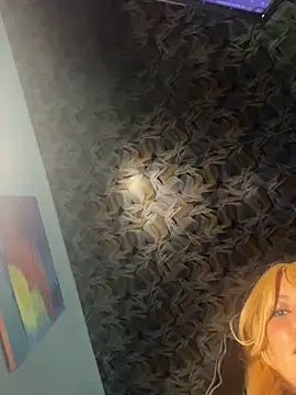 Theprojectsaraa: απευθείας συνομιλία ΧΧΧ