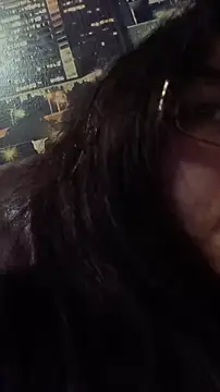 Chat +18 de rposhta1991 ao vivo