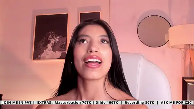 Tiffany_Low লাইভ XXX চ্যাট