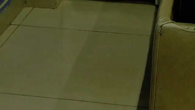 Živý XXX chat yvi_taylor