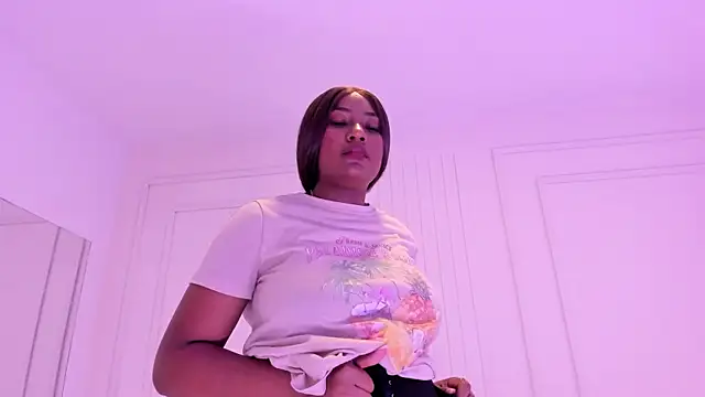 Онлайн чат XXX Arianaa_Cooper_