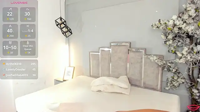 دردشة BrianaHazel الجنسية المباشرة