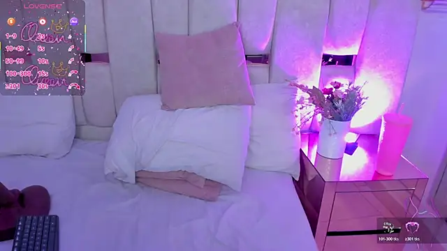 mia_schwarzn Live XXX chat