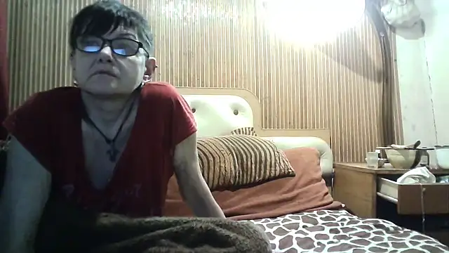 دردشة AlanaLaDream الجنسية المباشرة