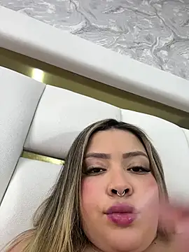 GenesisBlazen Live XXX chat