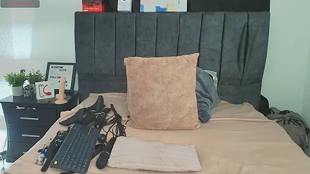 Angela_mature49 Show in webcam