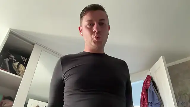 MyStrangeAddiction 网络视讯表演