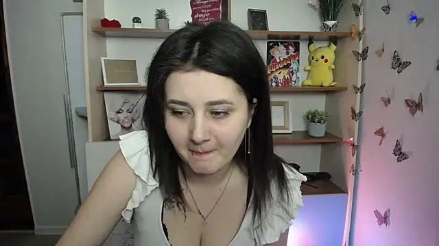 Katrin_kiss_ Adlı Modelin Canlı XXX Sohbeti