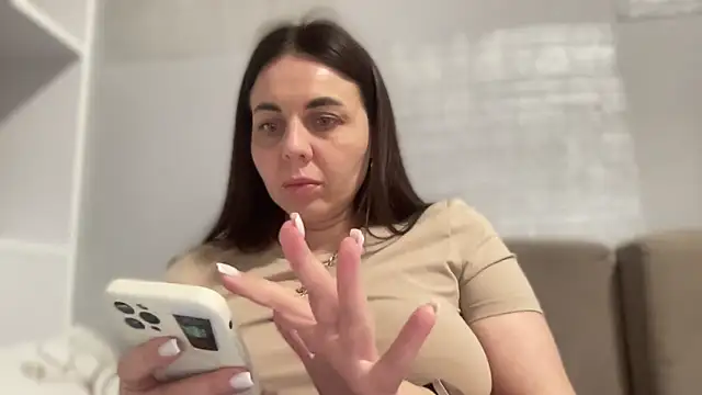 XXX chat uživo modela Darsy_Rox