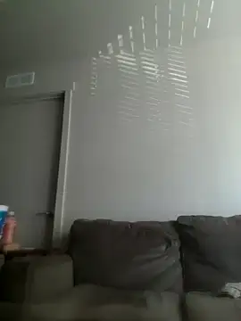 yourMasterisBored 网络视讯表演