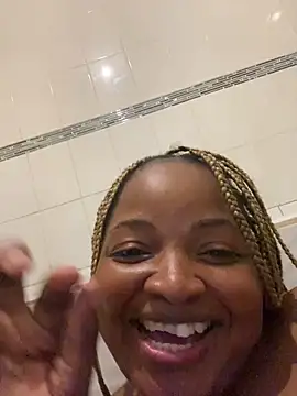 Show modela AngelicCaramelxxx na web-kameri