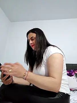 IsabelleCraft Adlı Modelin Canlı XXX Sohbeti