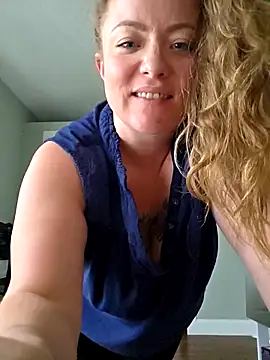 julimonroe's Webcam Show