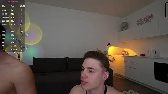 Evan__White_n Webbikameraesitys