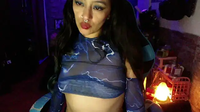 AngelaQueen_ Chat XXX in diretta