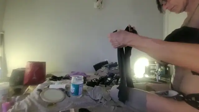 Taylorsexbot Adlı Modelin Web Kamerası Şovu