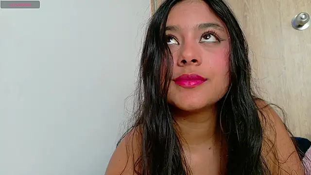 Chat XXX en directo de AnnaSmiles