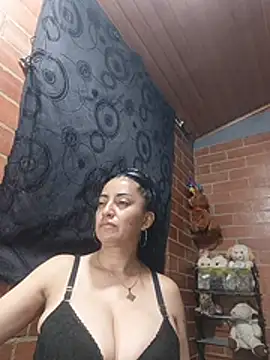 Chatroom XXX en direct de Alexandrina