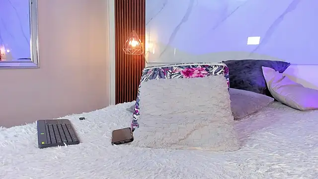 Marie_Castelzc Chat XXX live