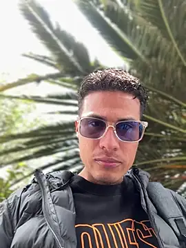 TavoHot_ Show in webcam