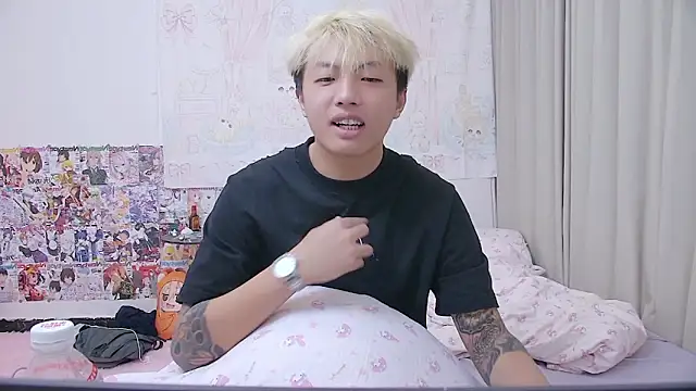 Chat XXX Live Chocolates-001