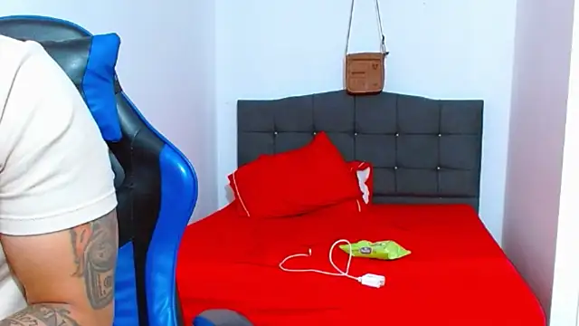 big--boss 라이브 XXX 채팅