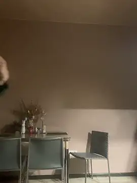 แชท XXX สดของ Flossy_Vettie