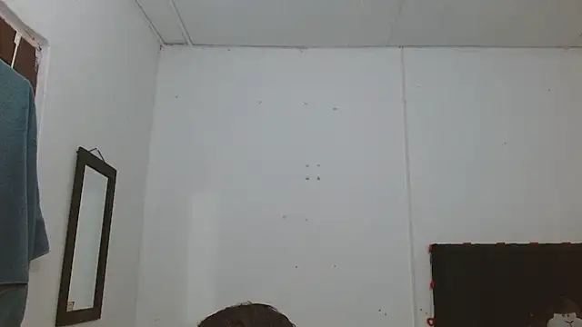 Živý XXX chat Thalian