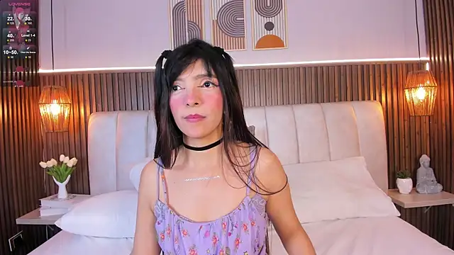 LisaLain Chat XXX live