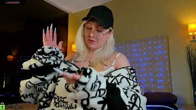 Chatroom XXX en direct de Debbie_Taylor