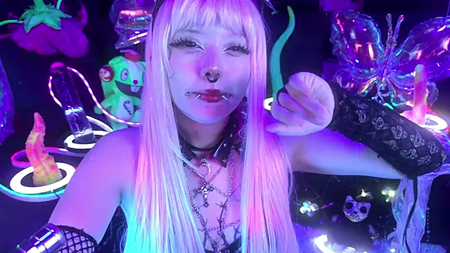 Chatroom XXX en direct de LaytonBox