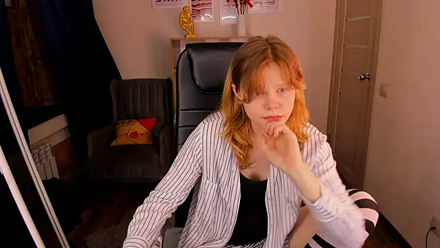 Soft_Flame's Live XXX Chat