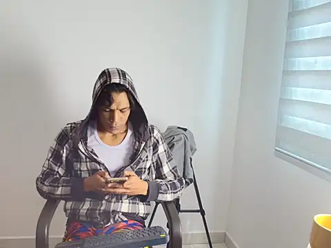 DollsKiara 在線直播表演