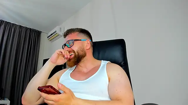 Findom_guy Adlı Modelin Web Kamerası Şovu