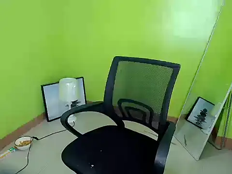 Ms_SultrySallyyxx's Webcam Show